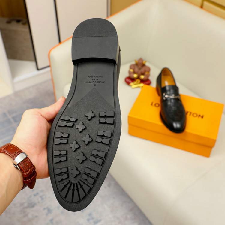 Picture of Louis Vuitton Shoes _SKU22914238SZ38-4413764